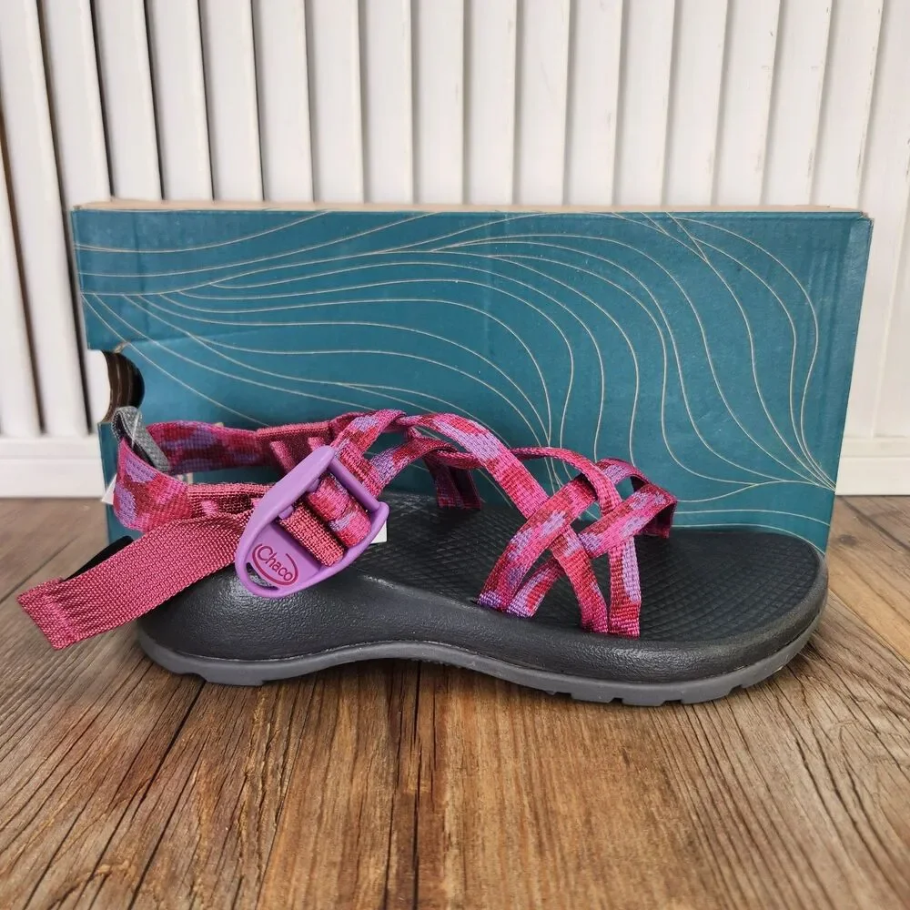 Chaco ZX/1 Ecotread Kids 2 M Sweeping Fuchsia Pink Hiking Beach Strappy Sandals